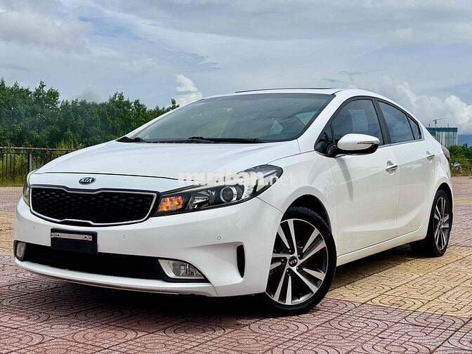 Kia Cerato 2018 1.6 AT Luxury - 81000 km
