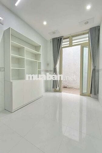 Bán nhà hẻm ô tô, Gần Nguyễn Sơn, Giáp Tân Phú