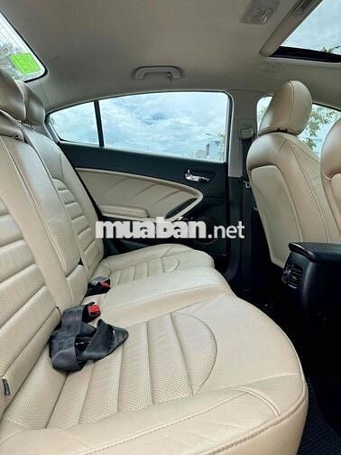Kia Cerato 2018 1.6 AT Luxury - 81000 km
