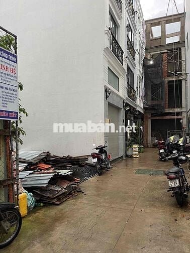 Bán Đất Hẻm Xe Hơi- Khu Đồng Bộ Cao Tầng- Bình Thạnh
