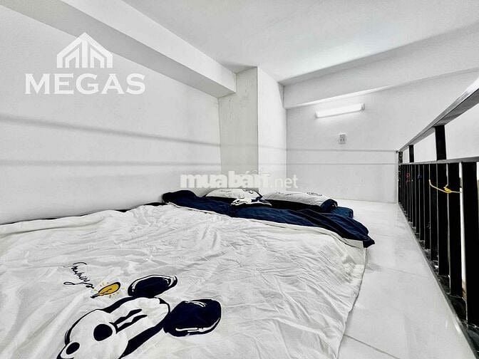 Căn hộ Gác Đúc cao 1m8 sắn máy lạnh ngay Hoà Bình - Rộng, Thoáng mát