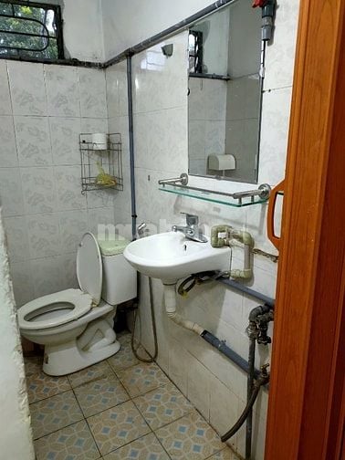 Cho thuê căn hộ nhà 9 Thanh Xuân Bắc