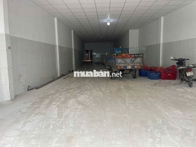 Ann bán nhà mặt tiền đường Hùng Vương giá tốt chốt nhanh