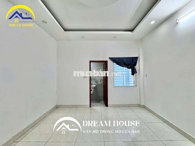STUDIO MỚI XÂY NGAY ĐƯỜNG LÊ VĂN QUỚI, CỬA SỔ SÁNG