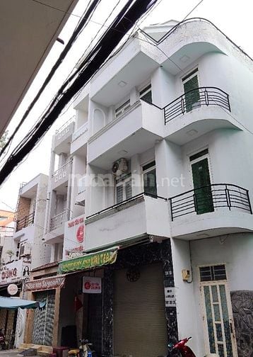 Bán nhà mặt tiền chợ Lý Thái Tổ 