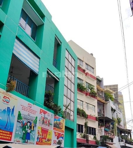 Bán nhà mặt tiền chợ Lý Thái Tổ 
