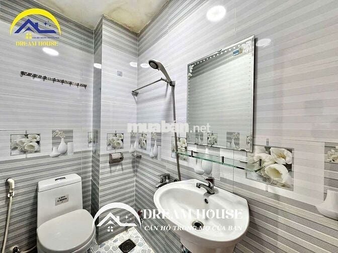 STUDIO MỚI XÂY NGAY ĐƯỜNG LÊ VĂN QUỚI, CỬA SỔ SÁNG