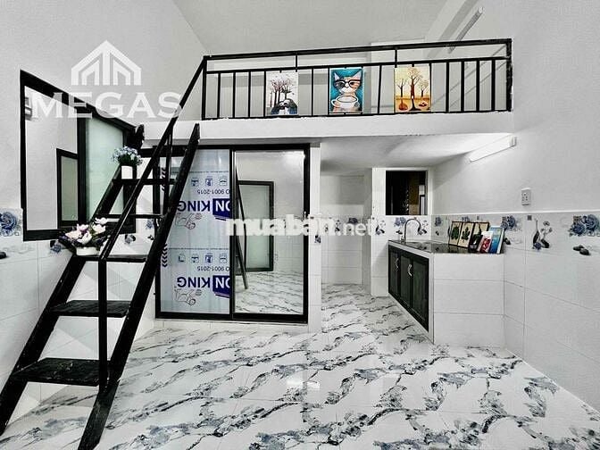Căn hộ Gác Đúc cao 1m8 sắn máy lạnh ngay Hoà Bình - Rộng, Thoáng mát