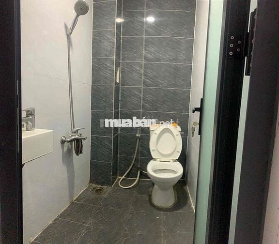 nhà cho thuê nguyên căn gần chợ hợp đồng lâu dài