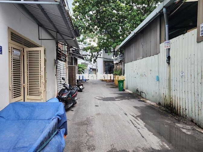 Cho Thuê Nhà hẻm xe hơi Dương Quảng Hàm, sát Phạm Huy Thông