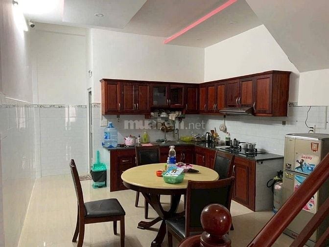 Bán nhà hẻm Nguyễn Thiện Thuật, Q3 - vị trí vàng, an ninh, giá 1,77 tỷ