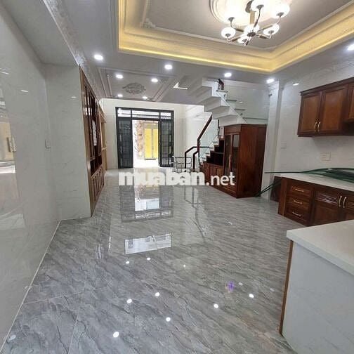 Nhà đường HƯƠNG LỘ 2 [5x13, lững, 2lau, 2pn, 3toilet]