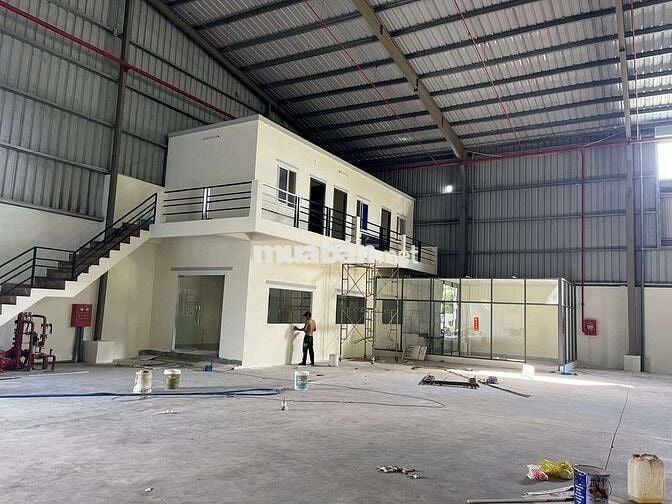 Cho thuê xưởng 1350m2 gần ngay TP Mới Bình Dương