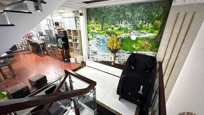 Cho thuê nguyên căn khu nhà phố liền kề, Hẻm Xe Hơi thông, 110// Đường