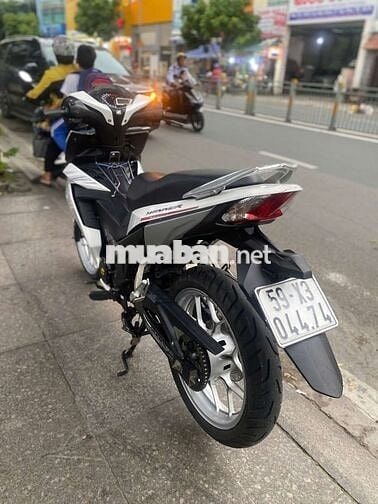 Honda winner 2018 mới 90% biển số thành phố