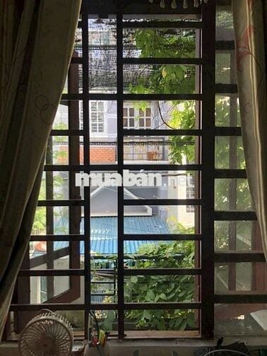 Cho thuê nhà 3pn 3wc hẻm oto thông Lâm Thị Hố, Tân Chánh Hiệp, Quận 12
