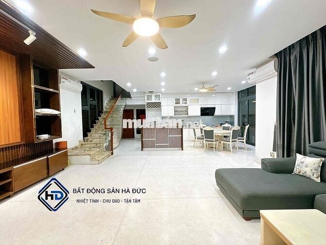 Biệt thự sân vườn 13.5x25 sang trọng gần UBND Quận 12