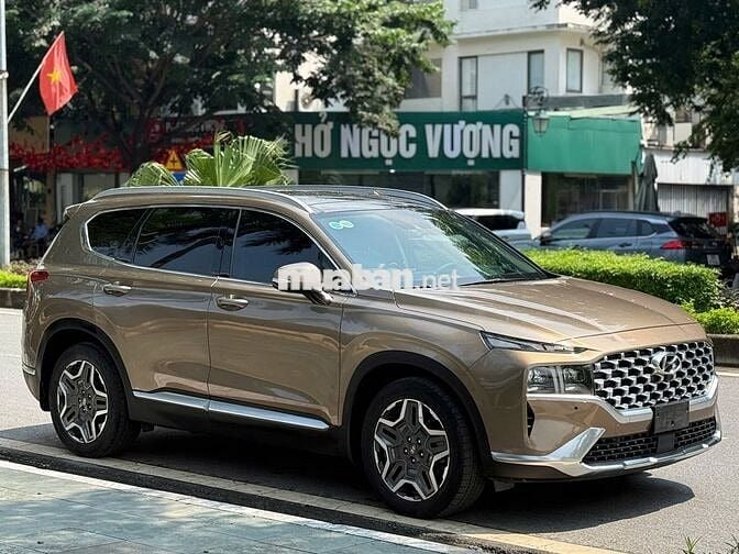 Hyundai Santafe 2.2D Premium 2022 1 chủ odo 7v9km