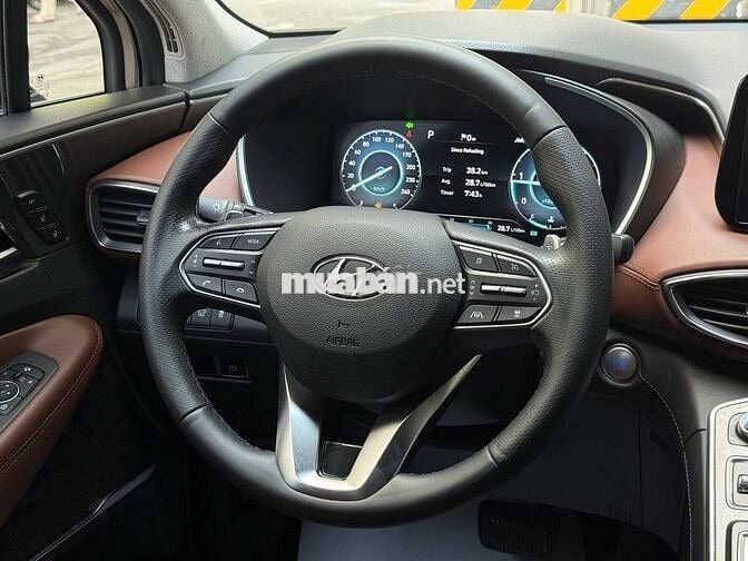 Hyundai Santafe 2.2D Premium 2022 1 chủ odo 7v9km