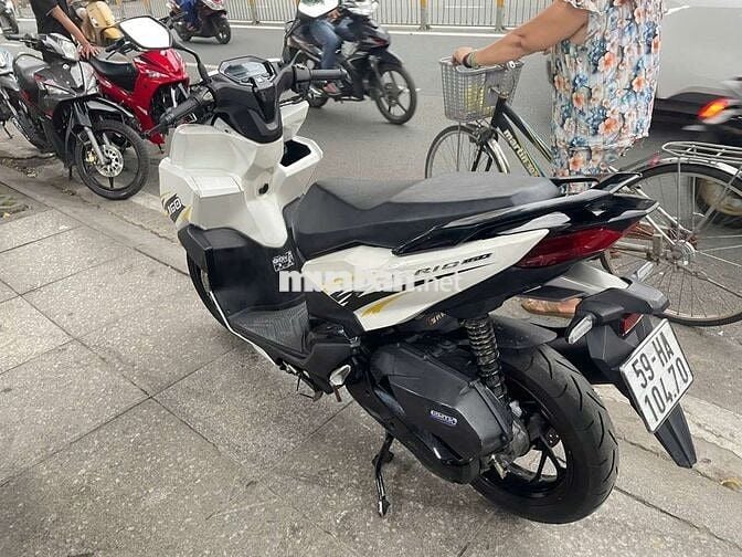 Honda Vario 160 ABS 2023 mới 90% Bstp chính chủ