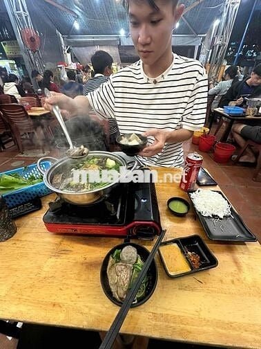 CHO THUÊ PHÒNG MÁY LẠNH + FULL TOPPING THANG MÁY DI CHUYỂN TẬN PHÒNG