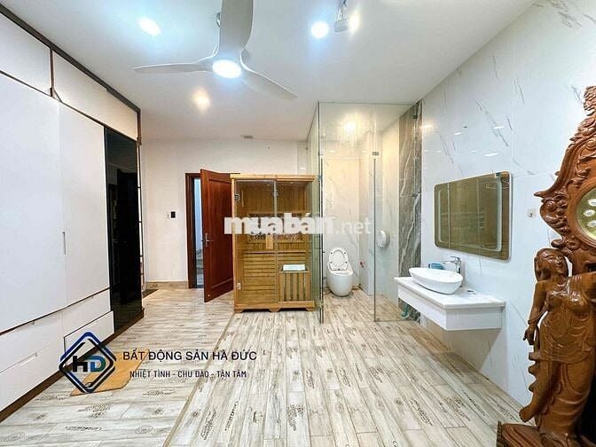 Biệt thự sân vườn 13.5x25 sang trọng gần UBND Quận 12