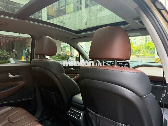 Hyundai Santafe 2.2D Premium 2022 1 chủ odo 7v9km