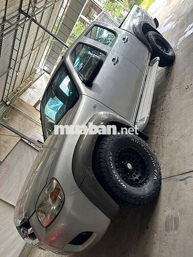 Mazda bt50 số sàn 2 cầu 2011 ko cấn đụng ngập nước