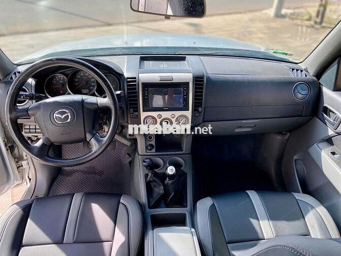 Mazda bt50 số sàn 2 cầu 2011 ko cấn đụng ngập nước