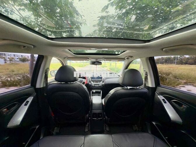 Hyundai Tucson 2014 2.4 AT Limited - 90000 km