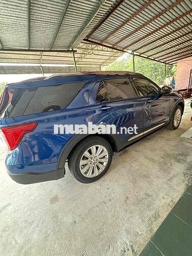 Ford Explorer 2022 Limited 4WD - 20000 km