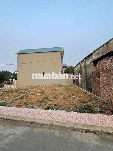 CẦN TIỀN BÁN NHANH 113M TRỤC CHÍNH NHỰA NHÀ MÁY IN TIỀN PHÚ CÁT QUỐC O