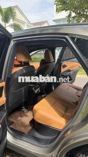Lexus RX350 Premium Sản xuất 2024,lăn bánh 1V km.