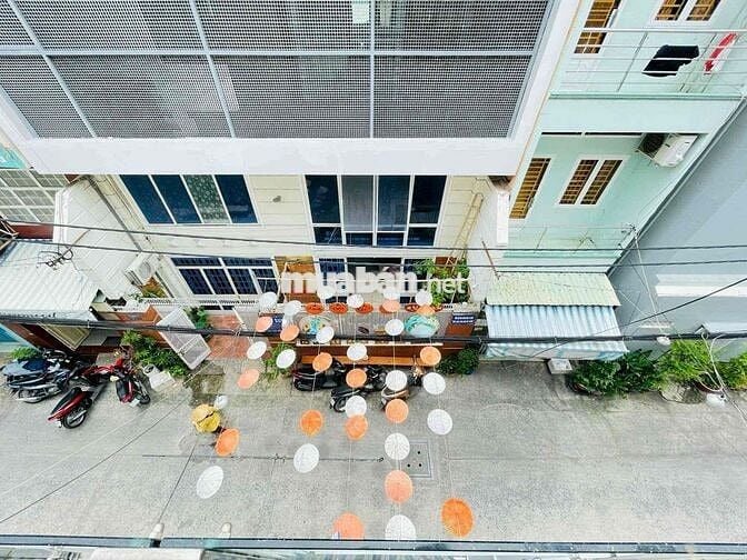 CHÍNH CHỦ TRỐNG 2PN BAN CÔNG NGUYÊN TẦNG 50m2 FULL NỘI THẤT CHỈ 8trx