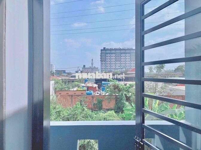 Bán CHDV hiện đại thu nhập cao