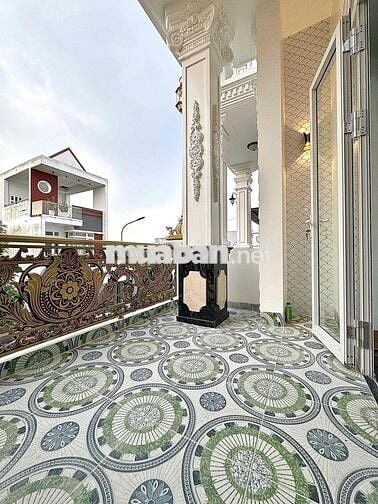 NHÀ ĐẸP KDC CỬU LONG - CÓ PHÒNG NGỦ TRỆT - NỘI THẤT CAO CẤP