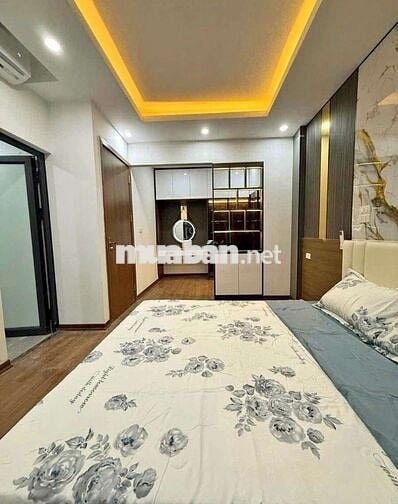 CHÍNH CHỦ BÁN GẤP NHÀ TẬP THỂ LIỄU GIAI, SỔ CỰC RO, SD 120M, 3PN, 2WC