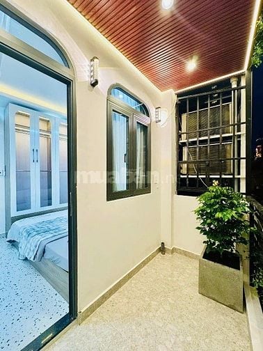 Tôi cần bán gấp nhà Nguyễn Văn Công,Gò Vấp giá 2tỷ450,Có sổ ngay