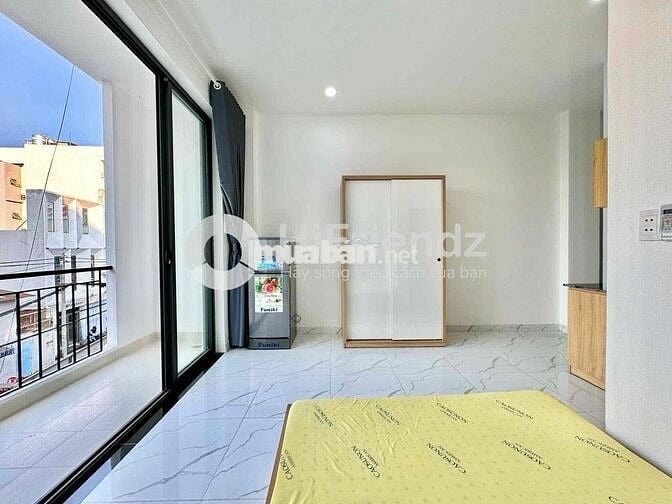Căn Hộ Bancol Thang Máy Full Nội Thất Rộng 30m2 Gần Bigc Tô Hiến Thành