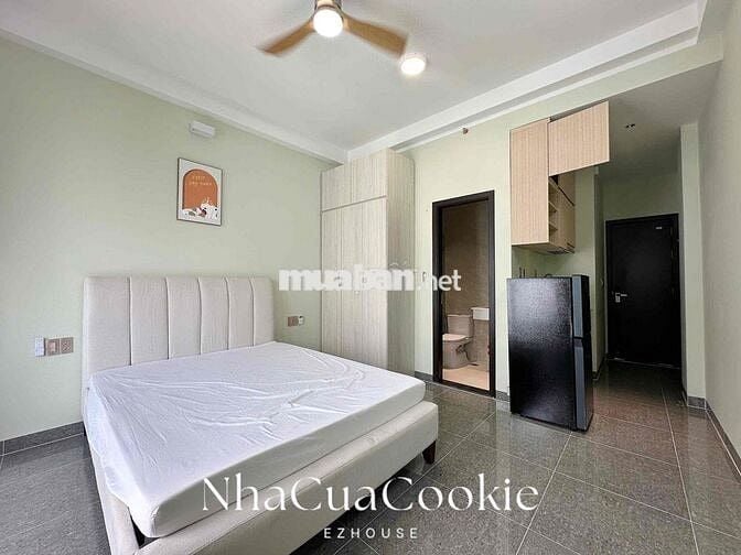 CĂN HỘ BAN CÔNG, CỬA SỔ FULL NỘI THẤT THANG MÁY NGAY SÂN BAY TSN