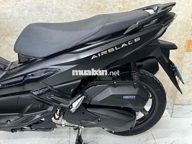 AB 125 mẫu 4val đời 2024 đen mù 43AE-015.55