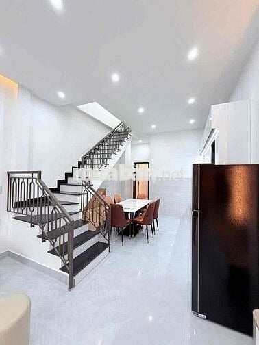 bán nhà 2 tầng kiệt Điện Biên Phủ, sát tượng Mẹ Nhu, vị trí trung tâm