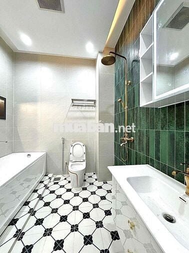 NHÀ ĐẸP KDC CỬU LONG - CÓ PHÒNG NGỦ TRỆT - NỘI THẤT CAO CẤP