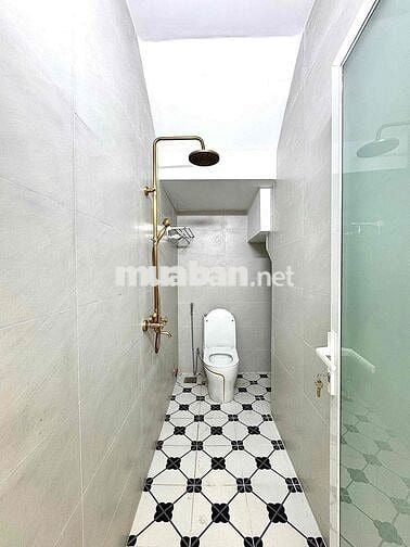 NHÀ ĐẸP KDC CỬU LONG - CÓ PHÒNG NGỦ TRỆT - NỘI THẤT CAO CẤP