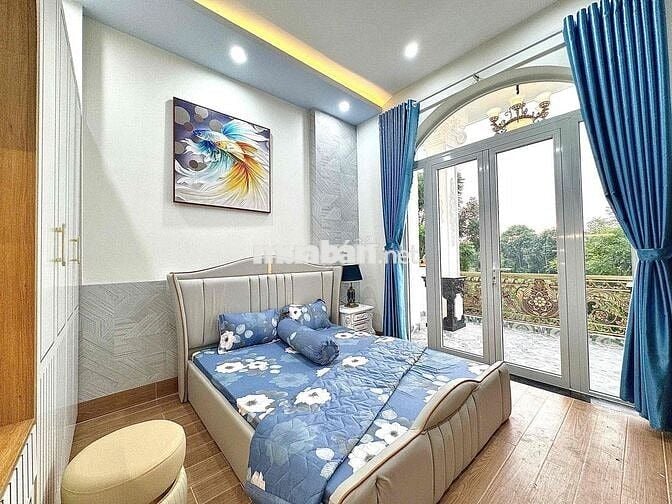 NHÀ ĐẸP KDC CỬU LONG - CÓ PHÒNG NGỦ TRỆT - NỘI THẤT CAO CẤP