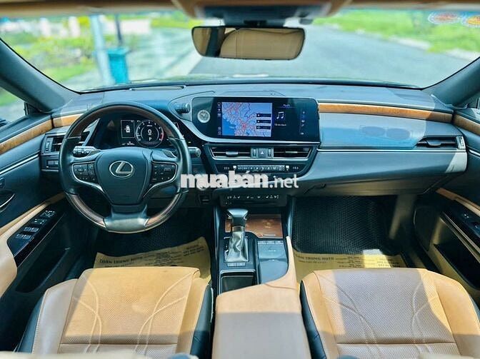Lexus ES 2022 250 - 25000 km