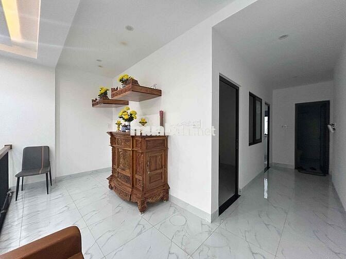 Bán nhà 2 tầng mới xây đường Thâm Tâm sát trục chính Minh Mạng