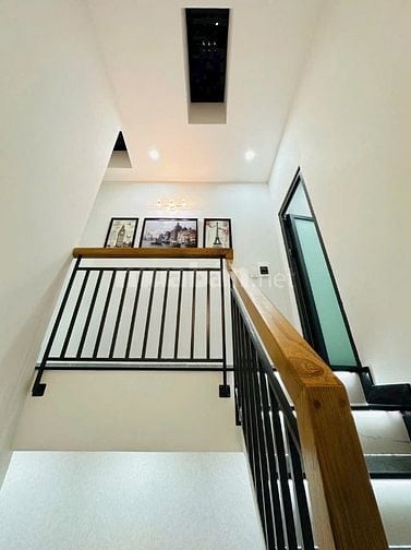 Bán nhà 36,5m2 giá 1 tỷ 950 triệu đường Chu Văn An, P12, Bình Thạnh.