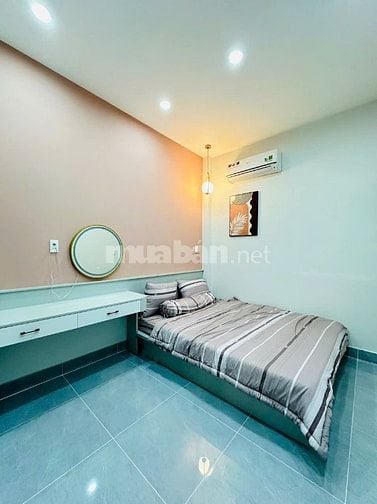 Bán nhà 36,5m2 giá 1 tỷ 950 triệu đường Chu Văn An, P12, Bình Thạnh.
