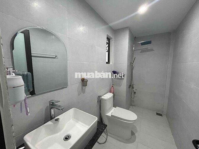 Bán nhà 2 tầng mới xây đường Thâm Tâm sát trục chính Minh Mạng